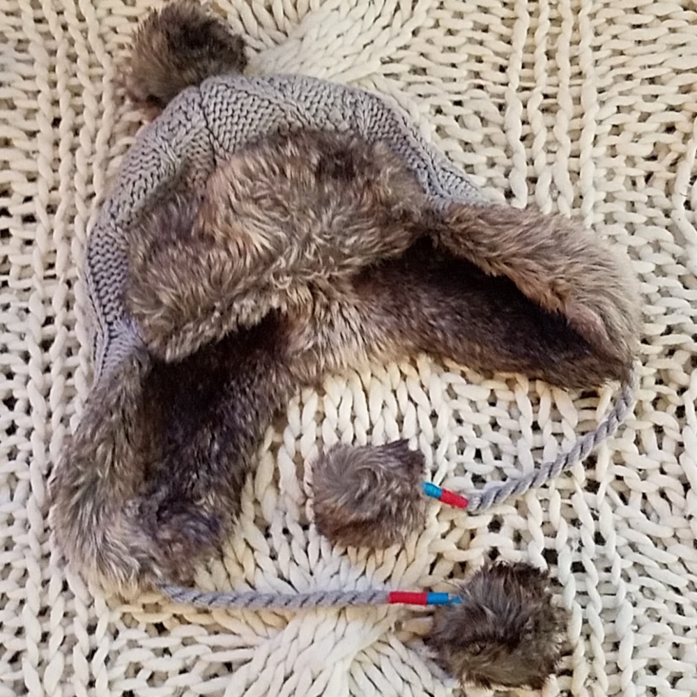 Winter hat - Picture 2 of 3